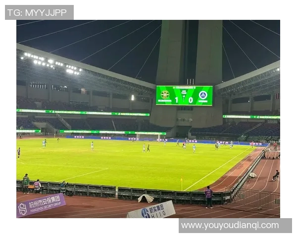 激情四溢的绿茵场上足球盛宴即将开启快来一起见证精彩瞬间与团队荣耀